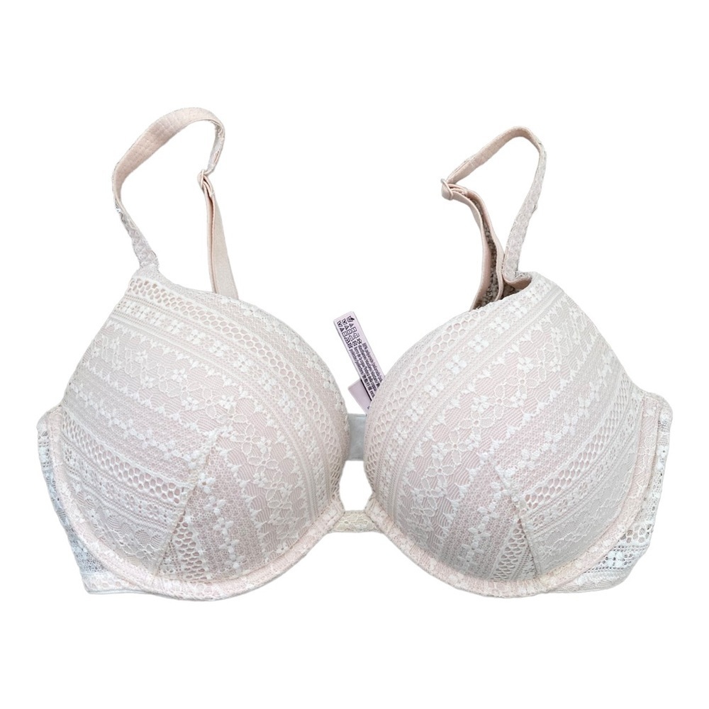 Victoria's Secret Lace Bra in Cream